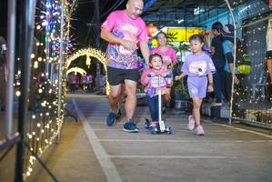 BIB: 161, 18312
                            <button type="button" onclick="openModal(24677777)" class="btn btn-primary btn-sm float-right btn-popup" data-toggle="modal" data-target=".modal-high-quality">
                        <i class="fas fa-shopping-cart"></i> Add to Cart
                    </button>
                                            <button type="button" onclick="isThisMe(24677777, true)" class="btn btn-success btn-sm float-right btn-popup btn-isme hidden" data-toggle="tooltip" data-placement="bottom" title="นี่คือรูปของคุณใช่ไหม คลิกที่นี่เพื่อเอาเข้าอัลบั้ม">
                        <i class="fas fa-plus"></i> Add to album
                    </button>
                    <button type="button" onclick="isThisMe(24677777, false)" class="btn btn-warning btn-sm float-right btn-popup btn-isnotme hidden">
                        <i class="fas fa-ban"></i> Remove from album
                    </button>